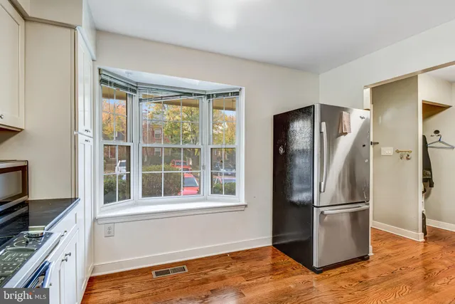 $639,900 | 10344 Granite Creek Lane, Oakton, VA 22124