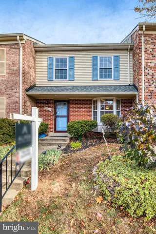 $639,900 | 10344 Granite Creek Lane, Oakton, VA 22124