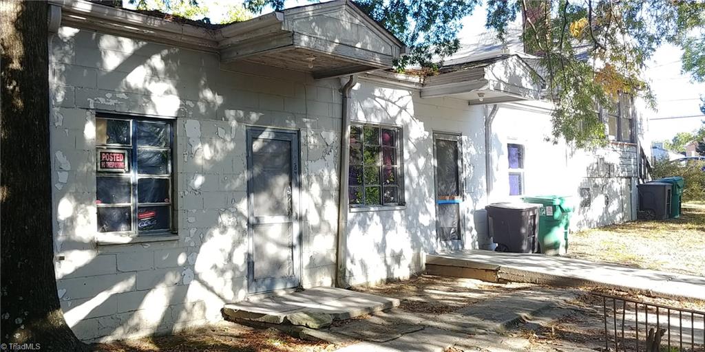 810 West English Road High Point, NC 27262 - Photo 11 of 50 Right Side Rear