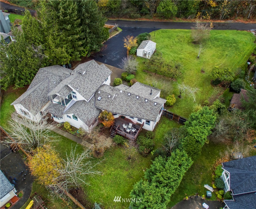 18835 106th Avenue Southeast Renton, WA 98055 - Photo 26 of 28 Gallery Image 26