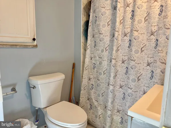$2,350 | Columbus Avenue, Trenton, NJ 08629