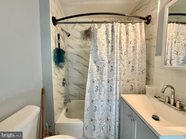 $2,350 | Columbus Avenue, Trenton, NJ 08629