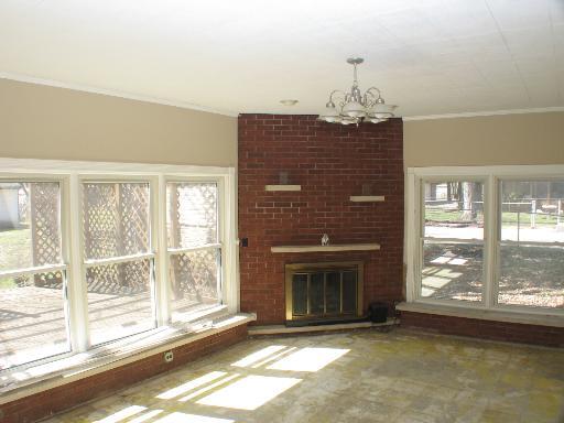 638 Walnut Road Wauconda, IL 60084 - Photo 5 of 6 Gallery Image 5