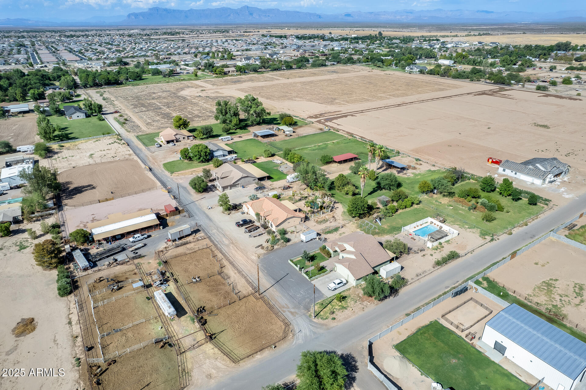 3877 East Hash Knife Draw Road San Tan Valley, AZ 85140 - Photo 16 of 76 11