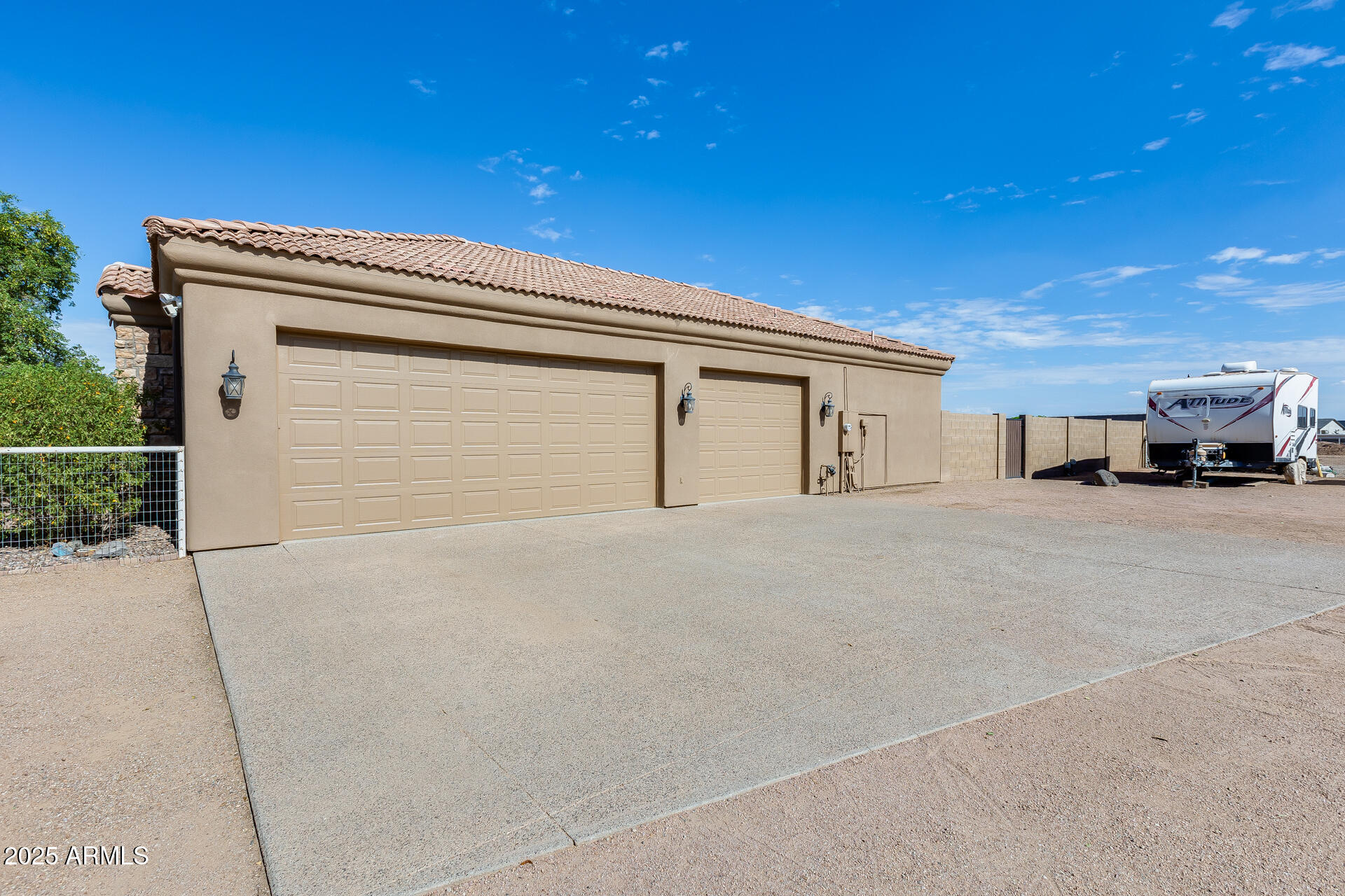 3877 East Hash Knife Draw Road San Tan Valley, AZ 85140 - Photo 29 of 76 24