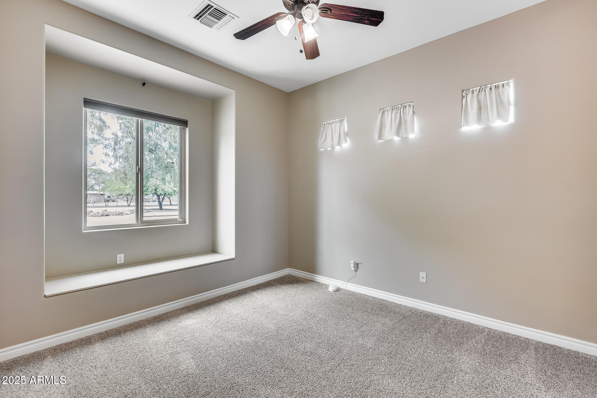 3877 East Hash Knife Draw Road San Tan Valley, AZ 85140 - Photo 39 of 76 35