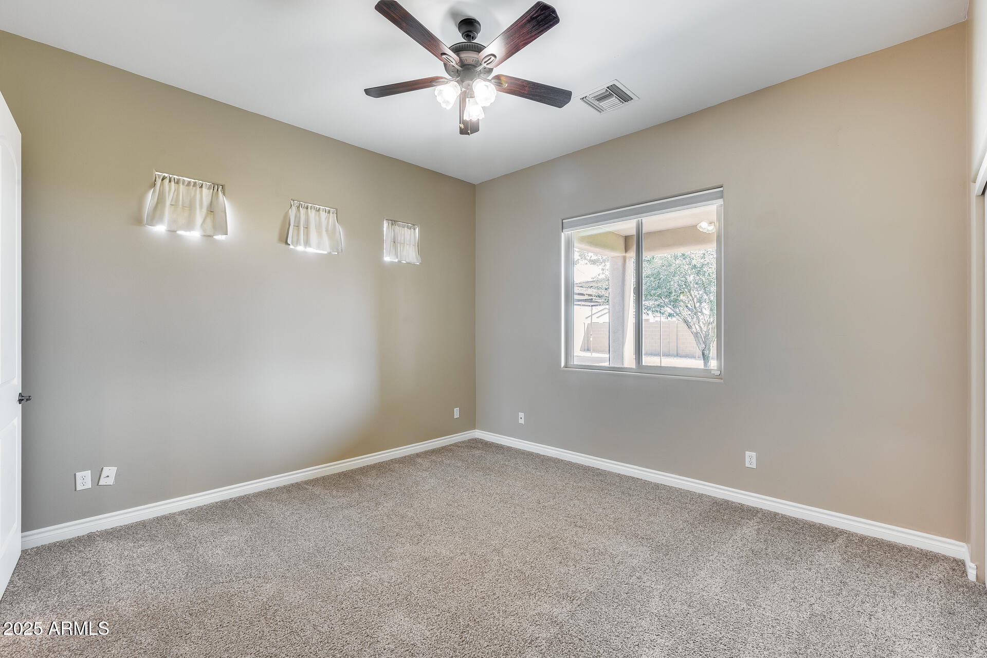 3877 East Hash Knife Draw Road San Tan Valley, AZ 85140 - Photo 55 of 76 54