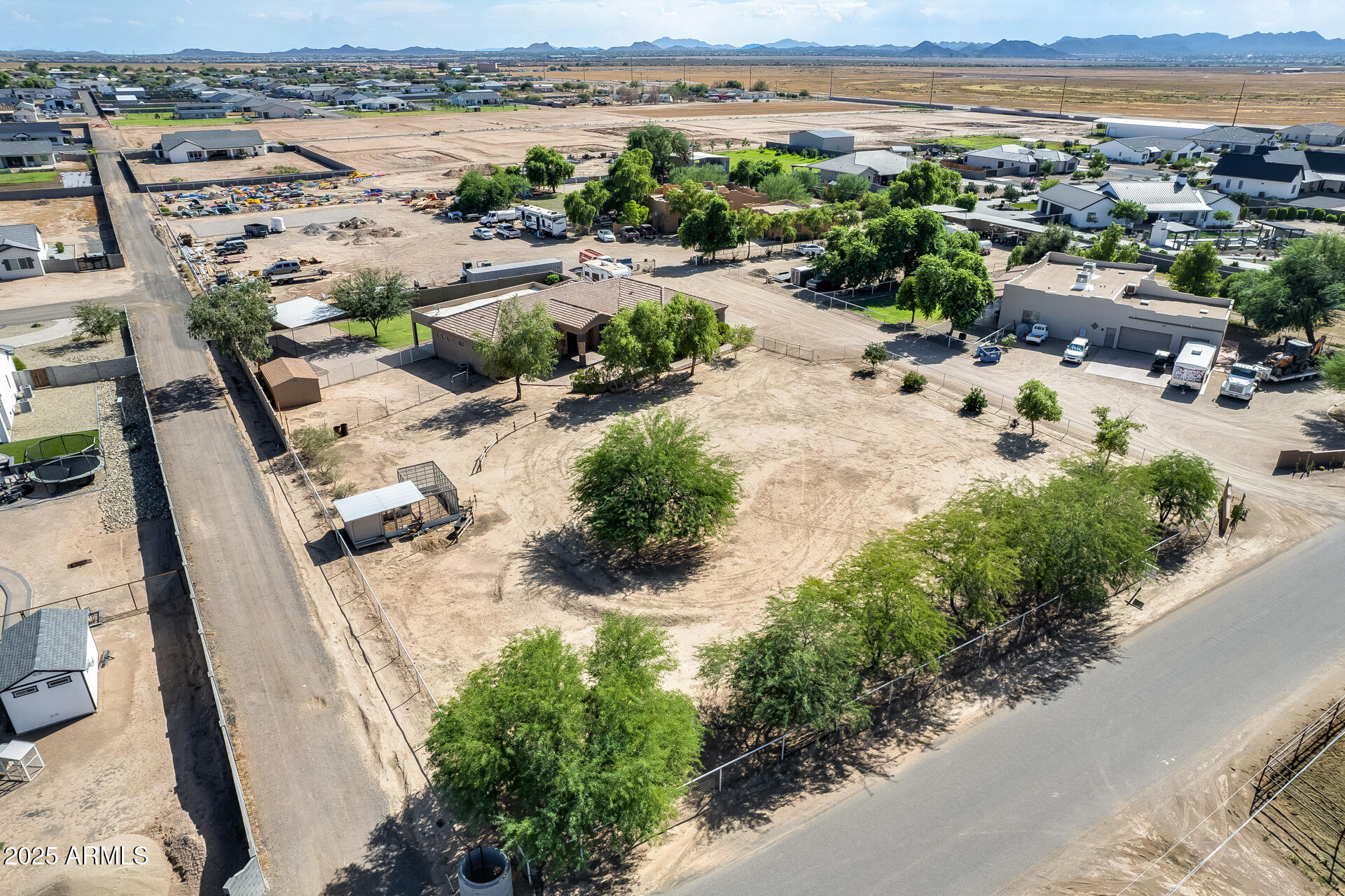 3877 East Hash Knife Draw Road San Tan Valley, AZ 85140 - Photo 7 of 76 1