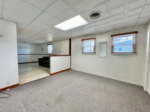 $182,000 | 20062 North Shore Lane, West Frankfort, IL 62896