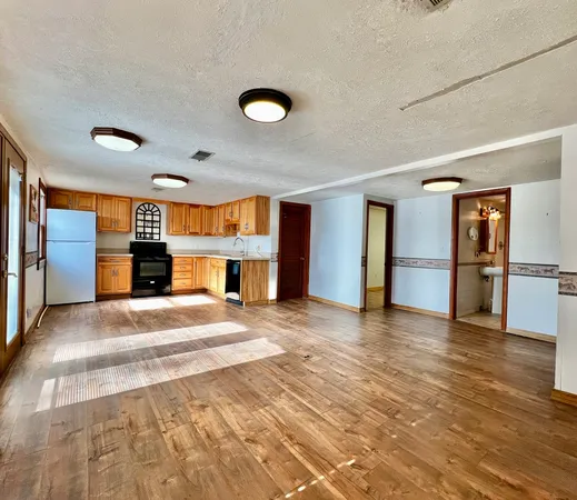 $182,000 | 20062 North Shore Lane, West Frankfort, IL 62896