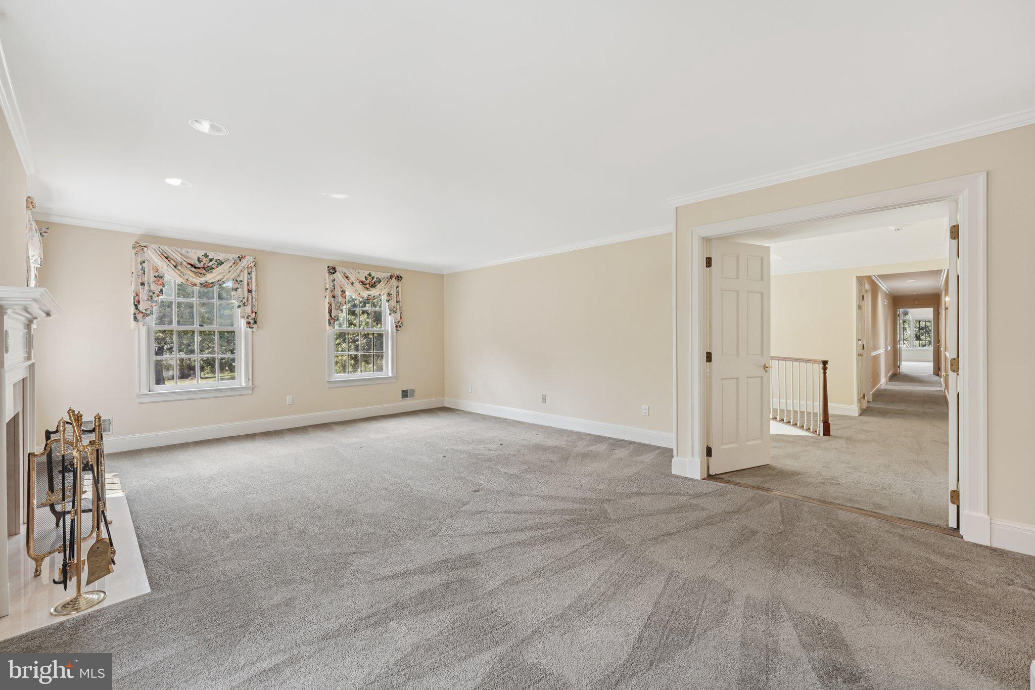 12 Paddock Drive New Hope, PA 18938 - Photo 21 of 42 an empty room with windows and closet