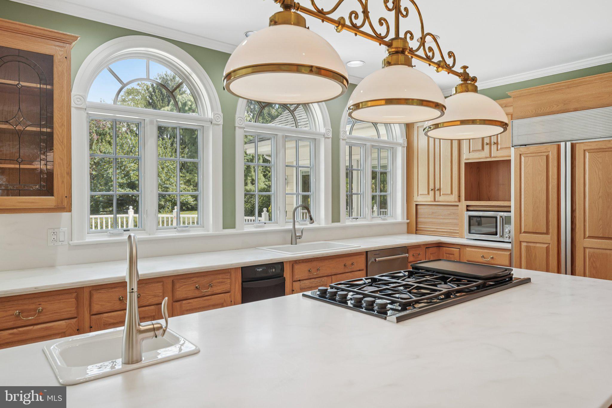 12 Paddock Drive New Hope, PA 18938 - Photo 5 of 42 a living room with a rug and a fireplace