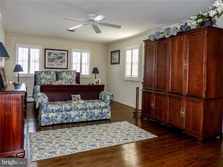 107 Timber Ridge Road Newtown, PA 18940 - Photo 11 of 25 Bedroom - Main