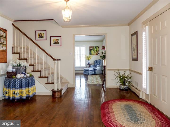 107 Timber Ridge Road Newtown, PA 18940 - Photo 3 of 25 Foyer