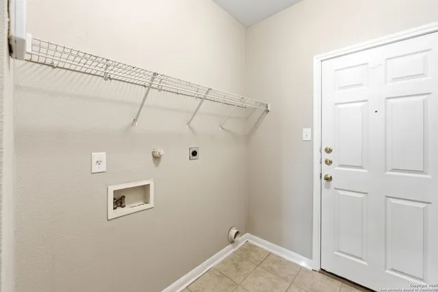 $2,195 | 24103 Mountain Cloud, San Antonio, TX 78258