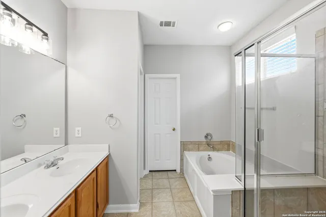 $2,195 | 24103 Mountain Cloud, San Antonio, TX 78258