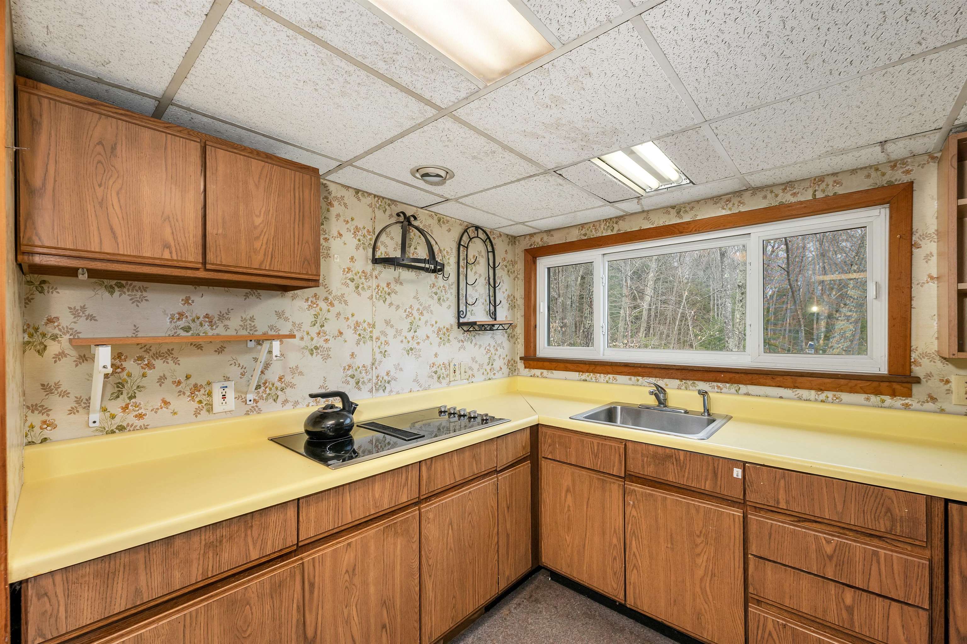 52 West Huntress Pond Road Barnstead, NH 03218 - Photo 3 of 30