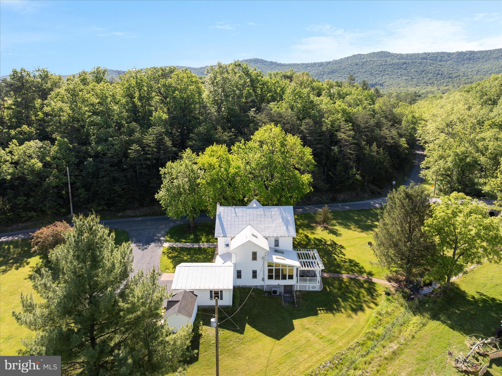 4263 St Davids Church Road Fort Valley, VA 22652 - Photo 47 of 60