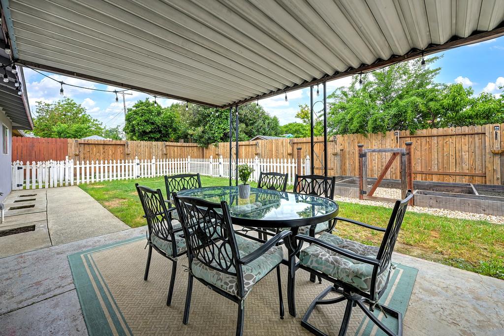 5429 Rambler Way Sacramento, CA 95841 - Photo 21 of 35