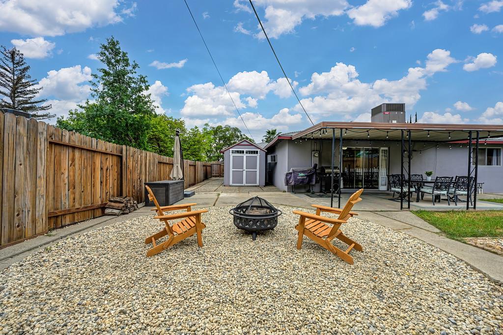 5429 Rambler Way Sacramento, CA 95841 - Photo 25 of 35