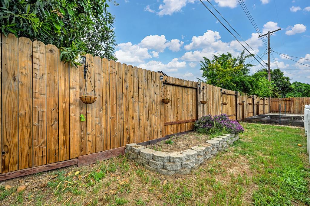 5429 Rambler Way Sacramento, CA 95841 - Photo 33 of 35