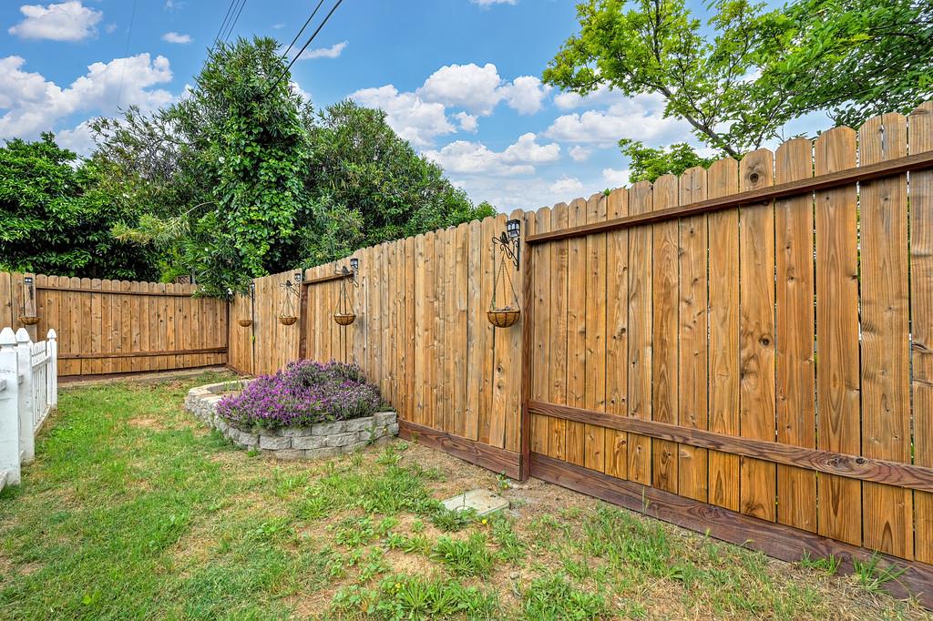 5429 Rambler Way Sacramento, CA 95841 - Photo 34 of 35