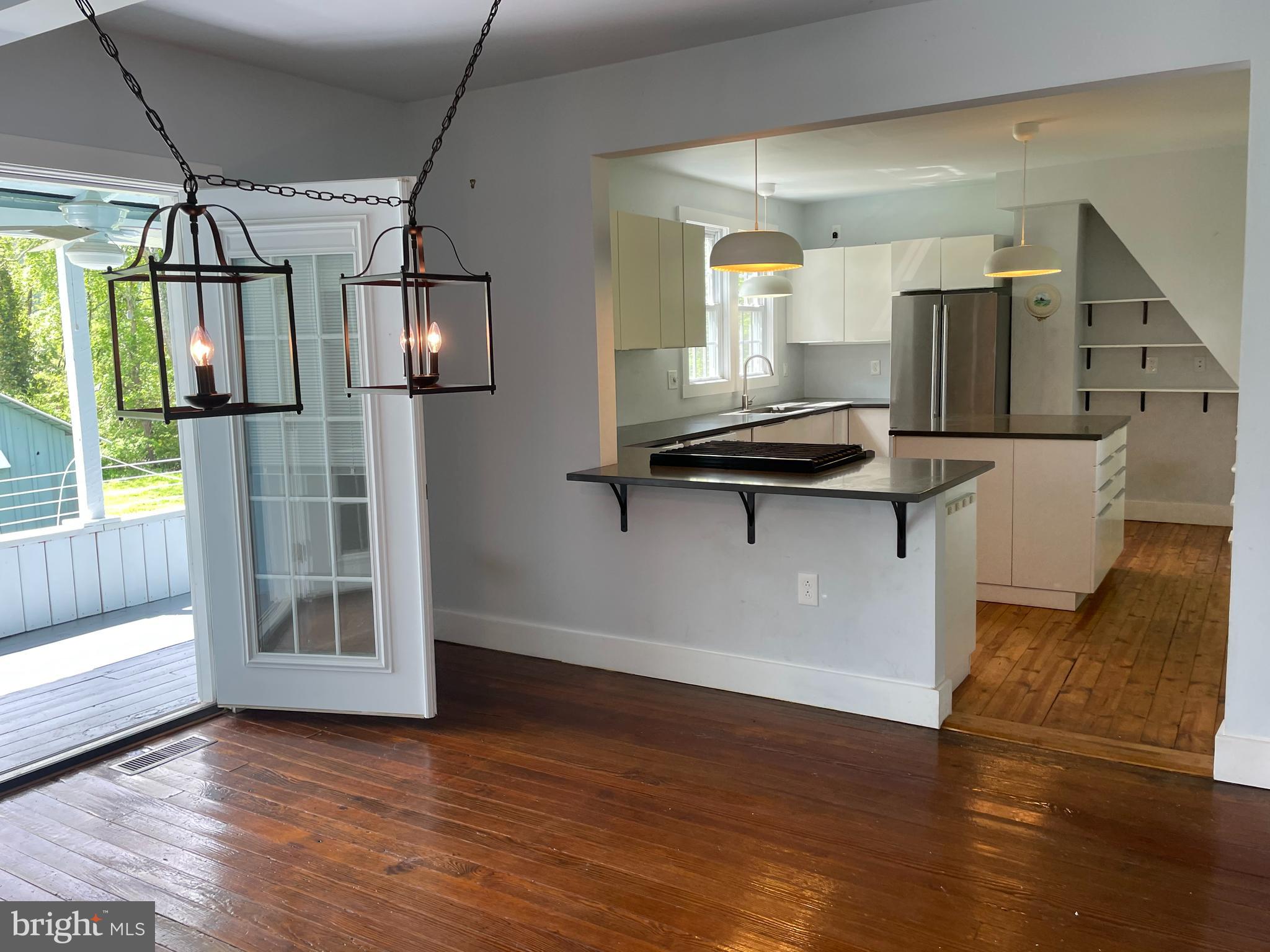 920 Fodderstack Road Flint Hill, VA 22627 - Photo 3 of 18 DR with French doors to back porch & breakfast bar
