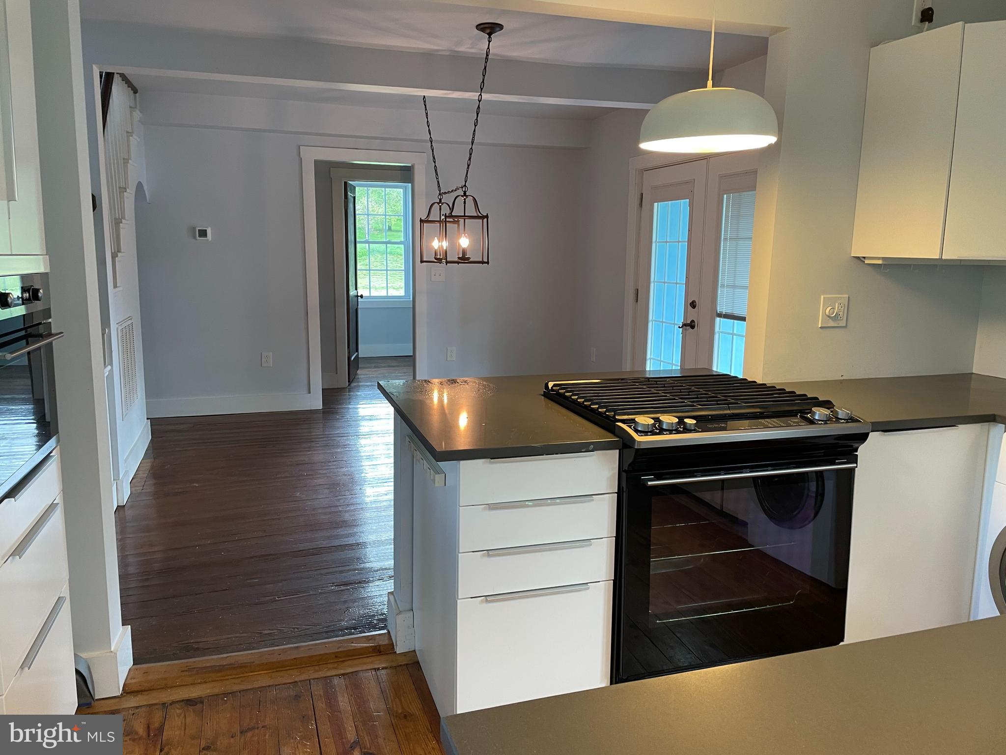 920 Fodderstack Road Flint Hill, VA 22627 - Photo 5 of 18 KICHEN OPEN TO DINING ROOM