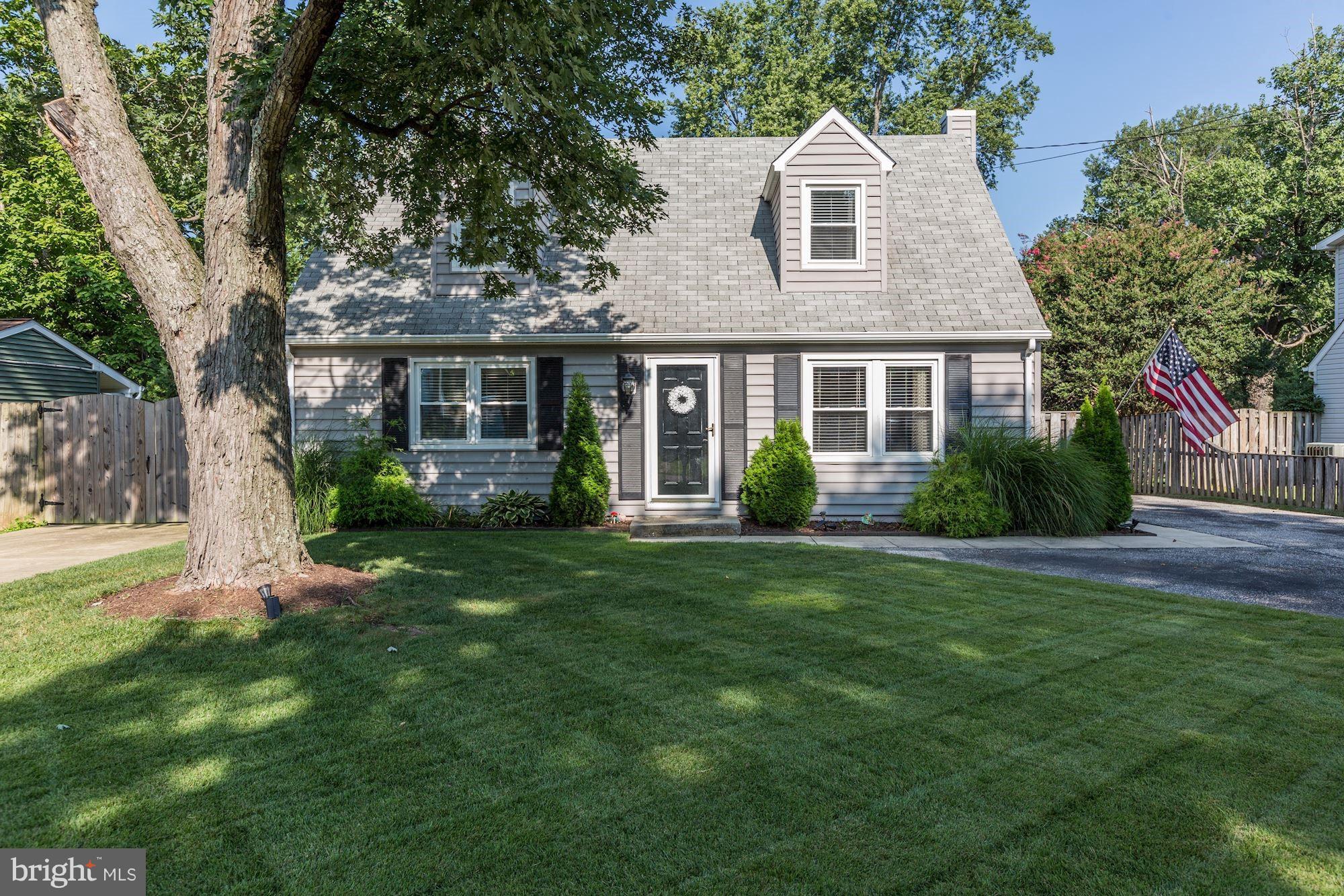 2926 Chestnut Road Edgewater, MD 21037 - Photo 1 of 30 Beautiful updated home in Chestnut Hill