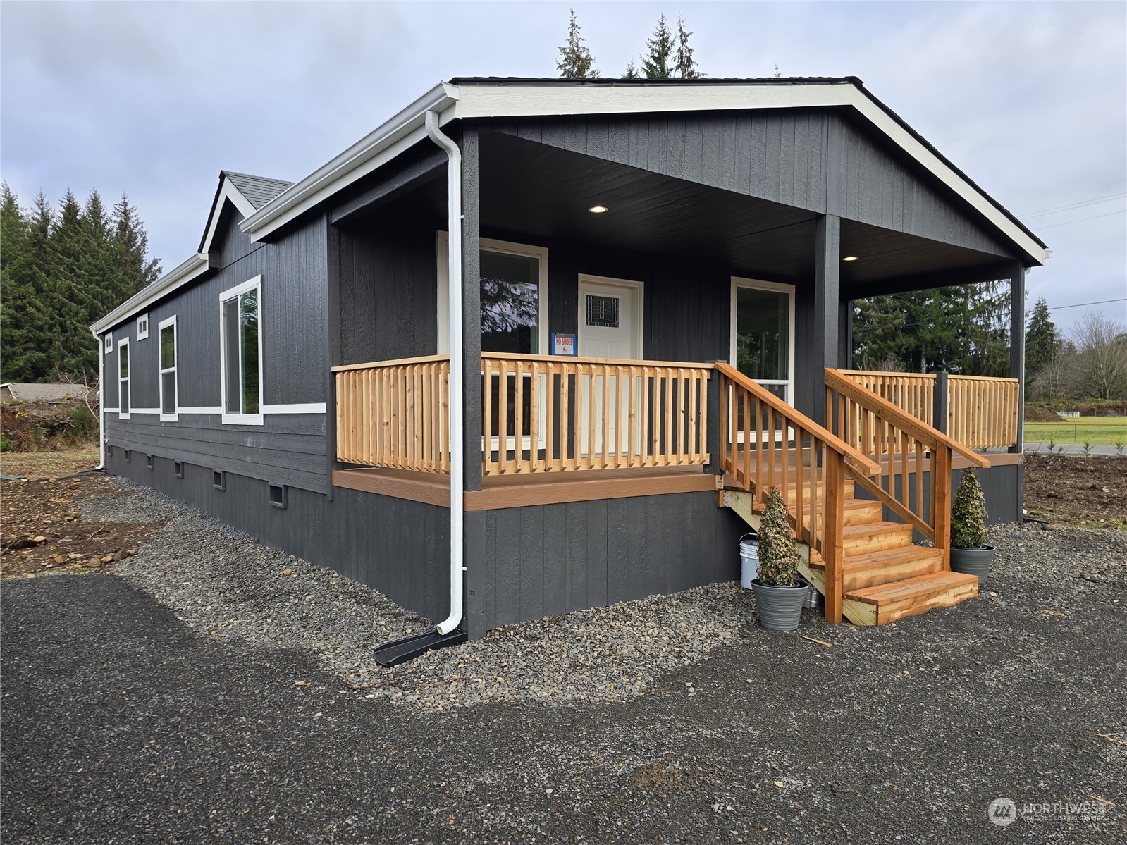 25 Newton Rd Forks Forks, WA 98331 - Photo 2 of 19
