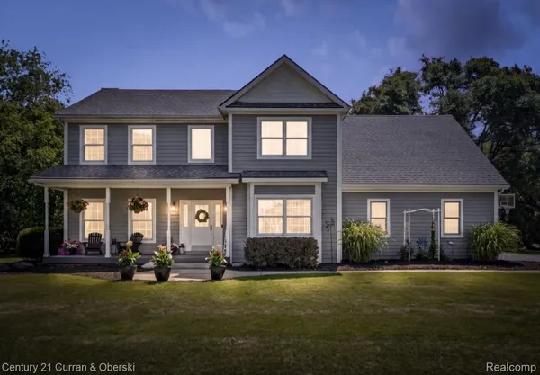 $495,000 | 9298 Anacapa Bay Court, Pinckney, MI 48169