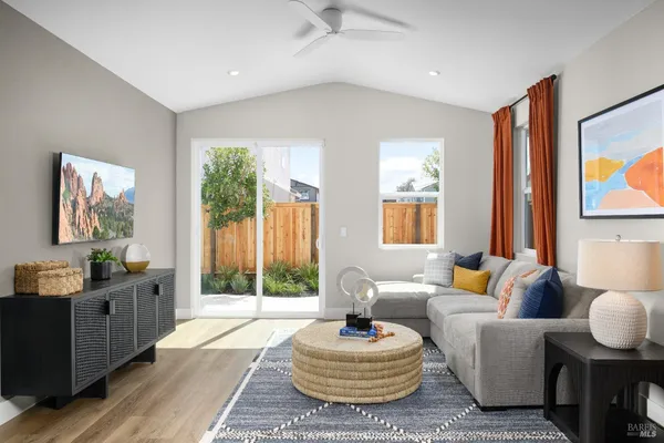 $716,490 | 2465 Northridge Lane, Santa Rosa, CA 95403