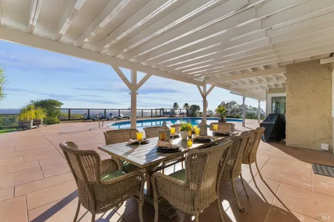 $2,895,000 | 4680 Acacia Lane, Penngrove, CA 94951