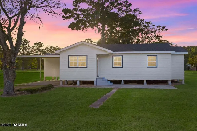 $159,000 | 2033 Old Evangeline Highway, Evangeline, LA 70537