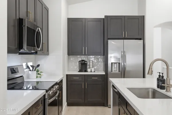 $635,000 | 5252 East Carol Avenue, Mesa, AZ 85206