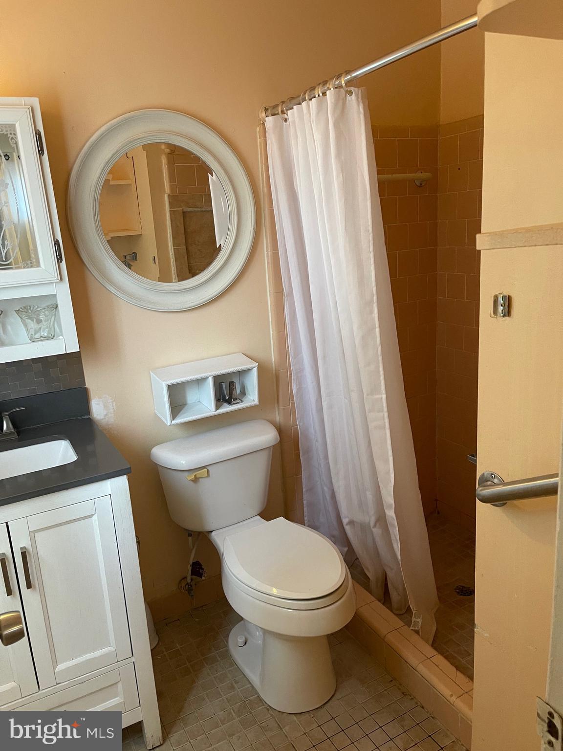 7012 Dolphin Road Lanham, MD 20706 - Photo 23 of 35 Master Bathroom