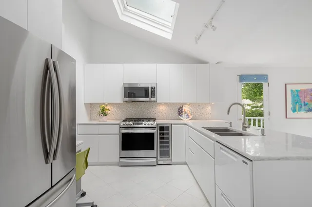 $784,500 | 13 Angelica Drive, Framingham, MA 01701