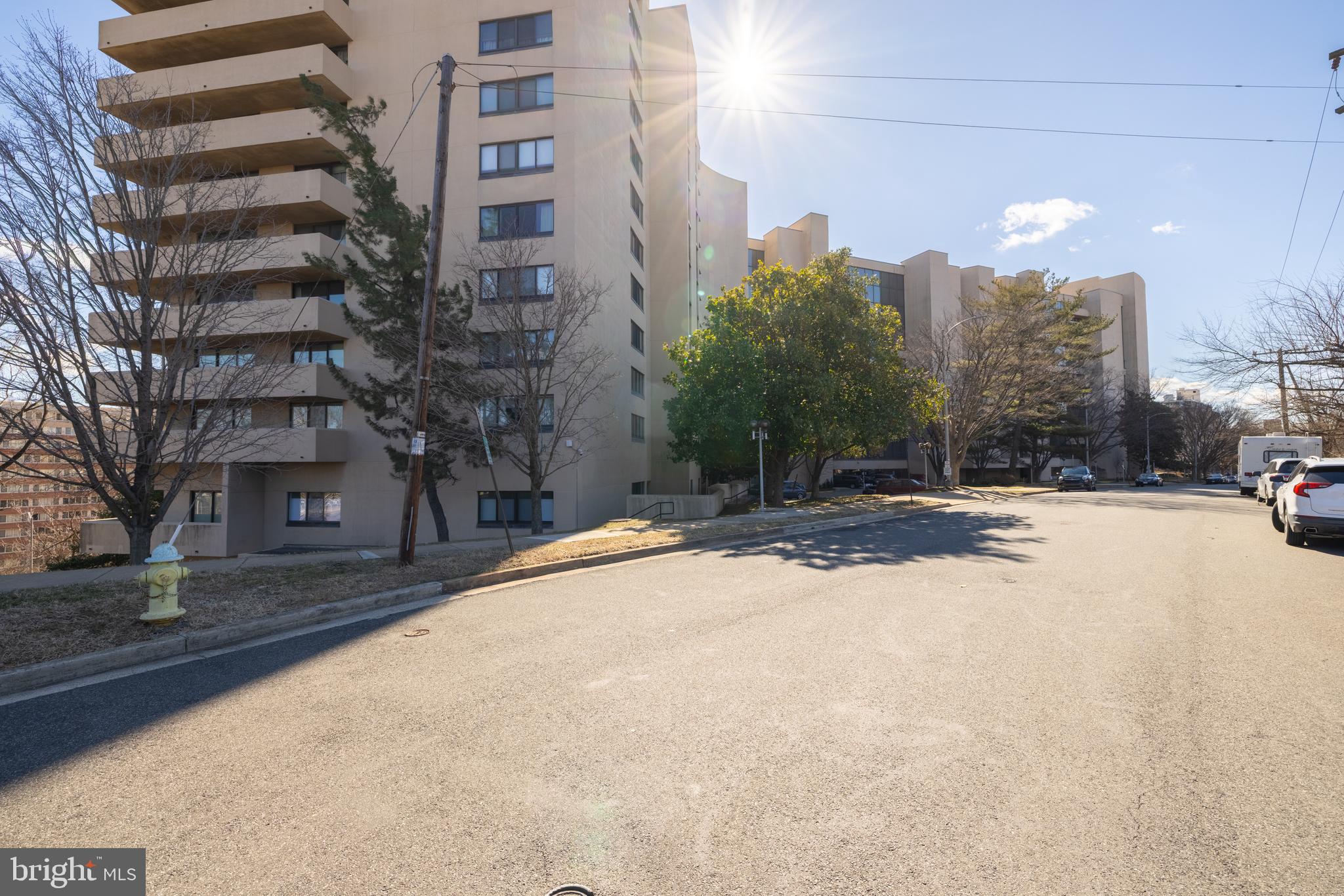 1101 South Arlington Ridge Road, Unit 801 Arlington, VA 22202 - Photo 45 of 57 Plenty of Street Parking