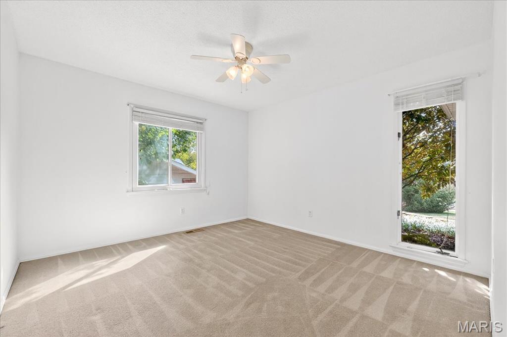 2022 Baxter Road Chesterfield, MO 63017 - Photo 20 of 50