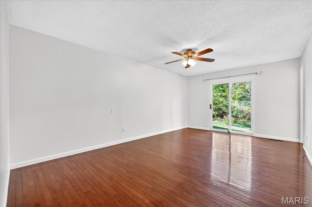 2022 Baxter Road Chesterfield, MO 63017 - Photo 25 of 50