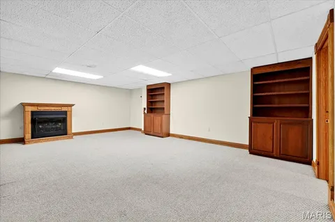 $395,000 | 2022 Baxter Road, Chesterfield, MO 63017