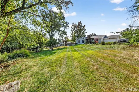 $395,000 | 2022 Baxter Road, Chesterfield, MO 63017