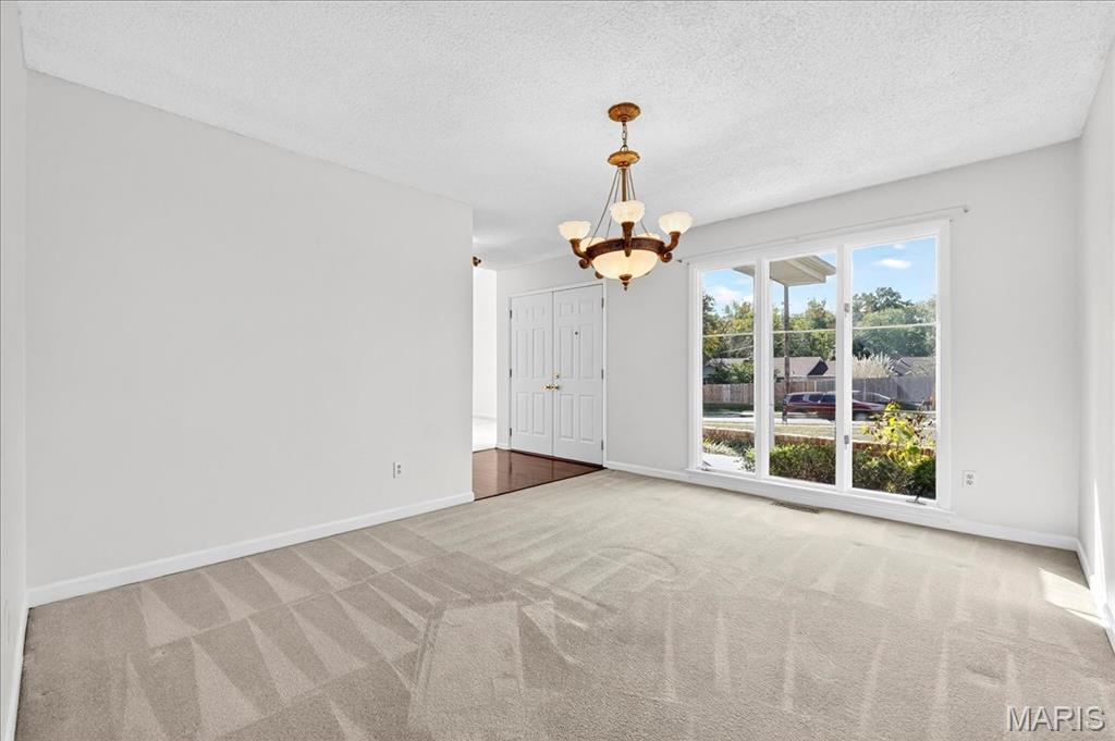 2022 Baxter Road Chesterfield, MO 63017 - Photo 9 of 50