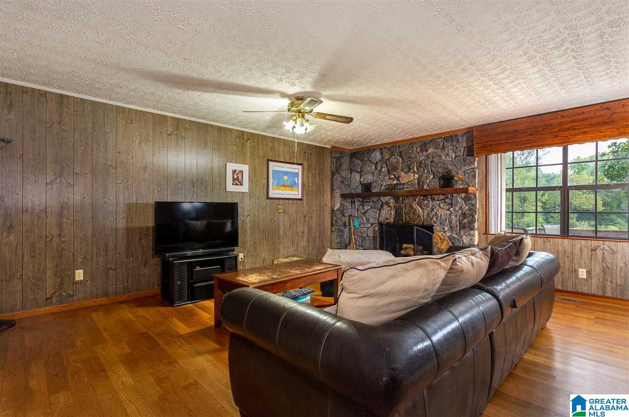 975 Refuge Road Ragland, AL 35131 - Photo 9 of 42
