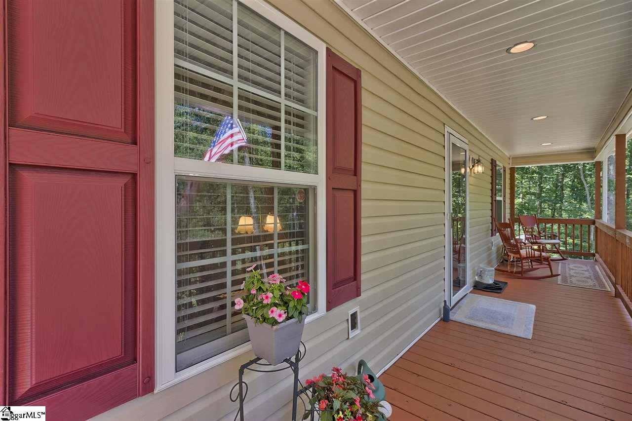 401 Newton Road Pickens, SC 29671 - Photo 3 of 34