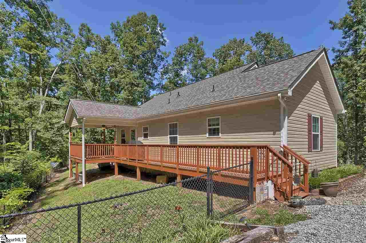 401 Newton Road Pickens, SC 29671 - Photo 4 of 34