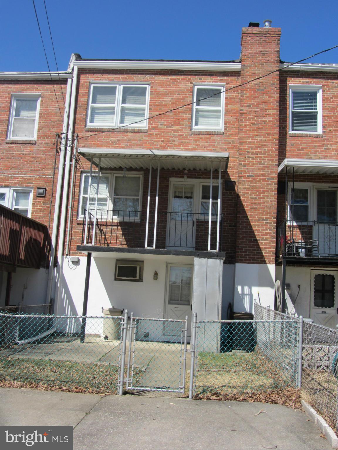 8655 Oak Road Baltimore, MD 21234 - Photo 22 of 27 a front view of a house