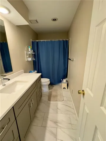 $348,700 | 11051 West 97th Circle, Overland Park, KS 66214