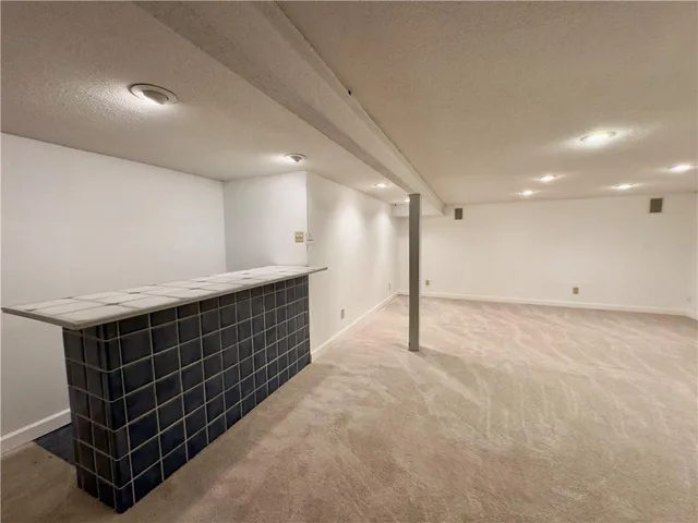 $348,700 | 11051 West 97th Circle, Overland Park, KS 66214