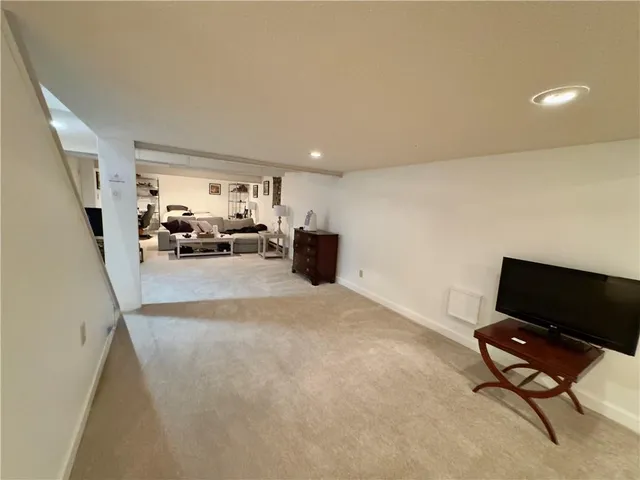 $348,700 | 11051 West 97th Circle, Overland Park, KS 66214